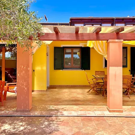 Fami House Nyaraló Bari Sardo